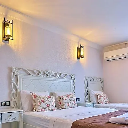 فندق Cunda Pusula By Megaron Homes 5*