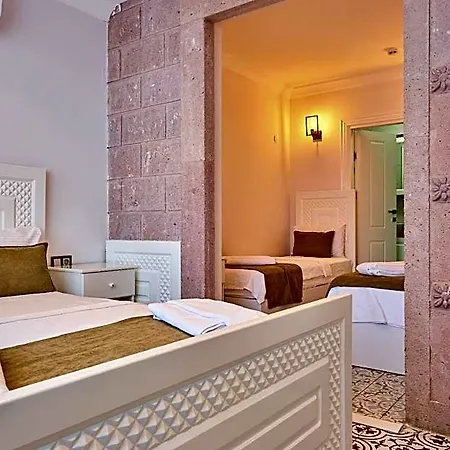 فندق Cunda Pusula By Megaron Homes